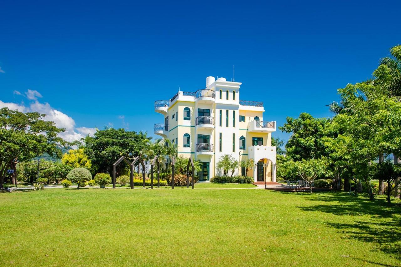 Summer Garden T'ai-tung Exterior foto